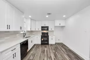 705 Rd 3371a, Cleveland, TX 77327 - Photo 11