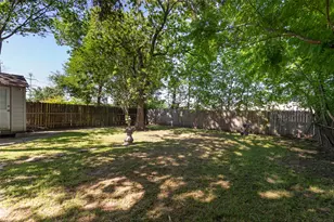 5808 Community Dr, Houston, TX 77005 - Photo 11
