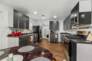 5808 Community Dr, Houston, TX 77005 - Photo 15