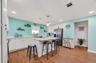 154 Poop Deck Ln, Freeport, TX 77541 - Photo 9