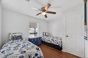 154 Poop Deck Ln, Freeport, TX 77541 - Photo 13