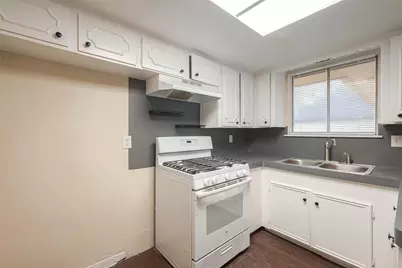 1447 Willow Rock Road, Houston, TX 77088 - Photo 13