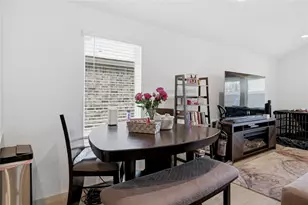 910 Betsy Hl Dr, Rosharon, TX 77583 - Photo 11
