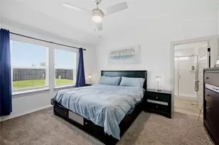 910 Betsy Hl Dr, Rosharon, TX 77583 - Photo 19