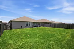 910 Betsy Hl Dr, Rosharon, TX 77583 - Photo 23