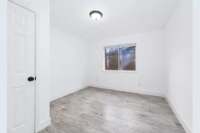 10402 Rancho Bernardo Ln Lane, Sugar Land, TX 77498 - Photo 17