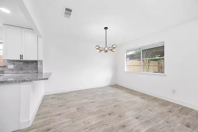 10402 Rancho Bernardo Ln Lane, Sugar Land, TX 77498 - Photo 13