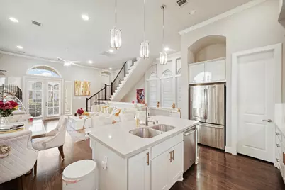 606 N Nagle Street, Houston, TX 77003 - Photo 1