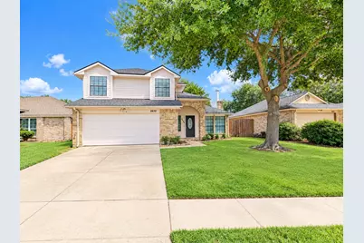 5622 Woodland Glade Drive, Houston, TX 77066 - Photo 1