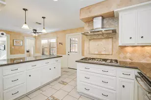 5623 Bermuda Dunes Dr, Houston, TX 77069 - Photo 11