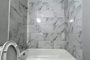 3208 Briar Ct, Baytown, TX 77521 - Photo 17