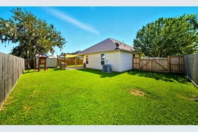 230 Edgewater Drive, West Columbia, TX 77486 - Photo 25