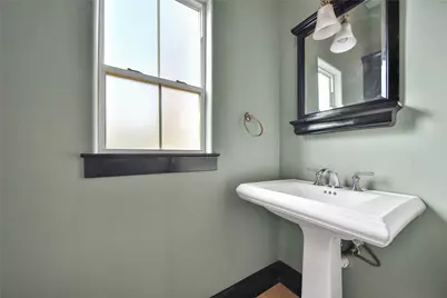 1818 Binz Street #E, Houston, TX 77004 - Photo 21