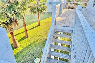 981 Nassau Dr, Crystal Beach, TX 77650 - Photo 41