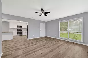 2131 Counter Point Dr, Houston, TX 77055 - Photo 5