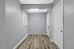 2131 Counter Point Dr, Houston, TX 77055 - Photo 13