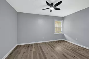 2131 Counter Point Dr, Houston, TX 77055 - Photo 19