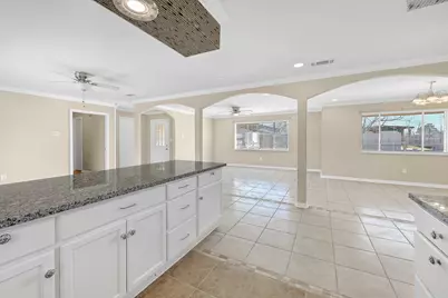 3722 Rest Home Road, Pearland, TX 77584 - Photo 9