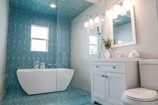 4024 Ave N 1/2 St, Galveston, TX 77550 - Photo 21