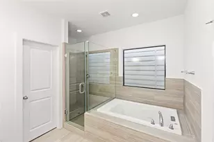 4861 Rich Oak Dr, Houston, TX 77018 - Photo 17