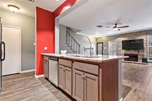 4001 Tanglewilde St, Houston, TX 77063 - Photo 7
