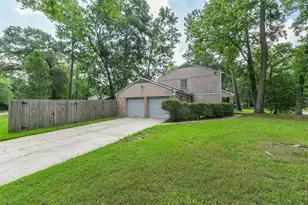 2203 Riverford Dr, Kingwood, TX 77339 - Photo 7