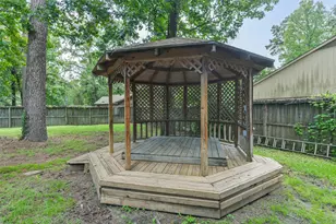 2203 Riverford Dr, Kingwood, TX 77339 - Photo 35