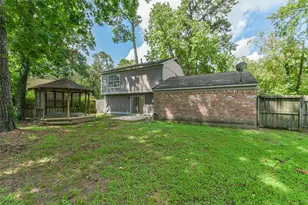 2203 Riverford Dr, Kingwood, TX 77339 - Photo 3