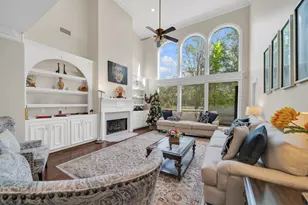 70 N Skyflower Ct, The Woodlands, TX 77381 - Photo 7