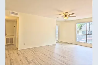 14515 Wunderlich Drive #1704, Houston, TX 77069 - Photo 5