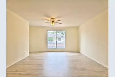 14515 Wunderlich Drive #1704, Houston, TX 77069 - Photo 5
