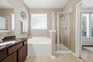 8911 Henrico Ln, Rosenberg, TX 77469 - Photo 19