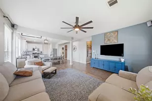 8911 Henrico Ln, Rosenberg, TX 77469 - Photo 7