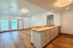 10715 Carvel Ln, Houston, TX 77072 - Photo 7