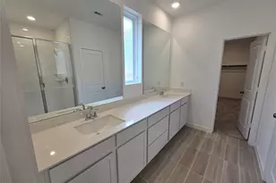 910 Capracotta Dr, Huffman, TX 77336 - Photo 5