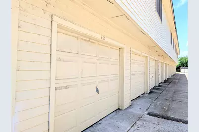 2425 Holly Hall Street #62, Houston, TX 77054 - Photo 23