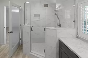 5874 Doliver Dr, Houston, TX 77057 - Photo 33