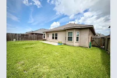 310 Gulf Winds Drive, Bacliff, TX 77518 - Photo 37