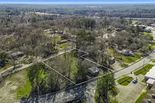 472 E Main St, Zavalla, TX 75980 - Photo 25