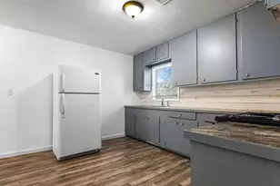 472 E Main St, Zavalla, TX 75980 - Photo 9