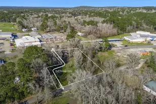 472 E Main St, Zavalla, TX 75980 - Photo 25