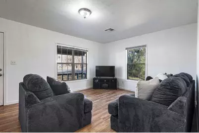 472 E Main Street, Zavalla, TX 75980 - Photo 5