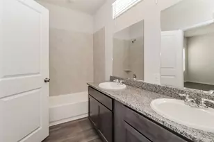 15316 Estrella E, Houston, TX 77073 - Photo 11