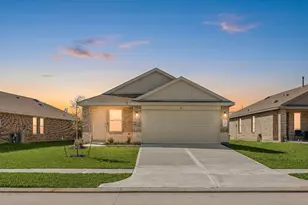 23815 Hilltop Cyn Ln, Spring, TX 77373 - Photo 1