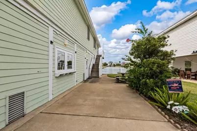 16610 Tern Road, Jamaica Beach, TX 77554 - Photo 33