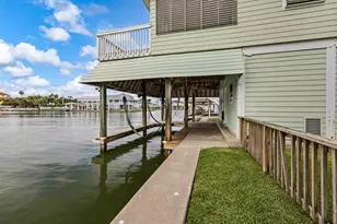 16610 Tern Rd, Jamaica Beach, TX 77554 - Photo 35