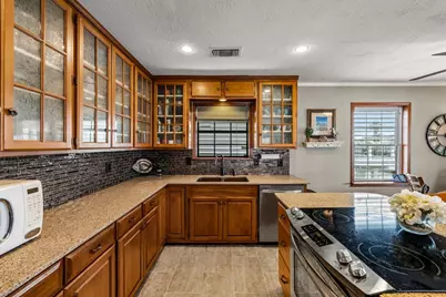 16610 Tern Road, Jamaica Beach, TX 77554 - Photo 13