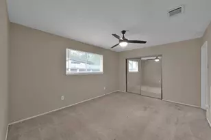 16858 Gleneagle Dr N, Conroe, TX 77385 - Photo 17
