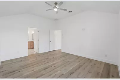 13134 Lake Conroe Bay Road, Willis, TX 77318 - Photo 25