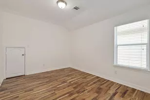 2110 Mateo Park Dr, Houston, TX 77047 - Photo 31